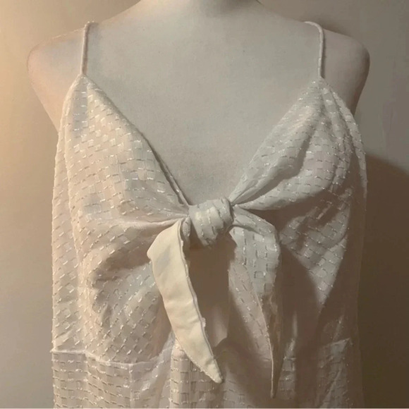 Alice And Olivia Roe White Tie Front Dress Size 12 NWT - Picture 3 of 9